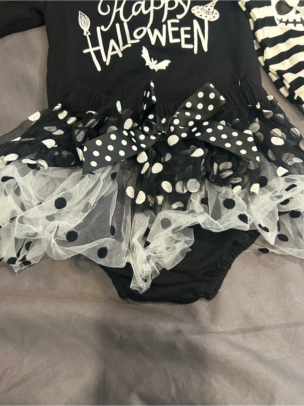 Black "Happy Halloween" Tutu Costume Set for Kids 6-12 mos - Picture 4 of 6